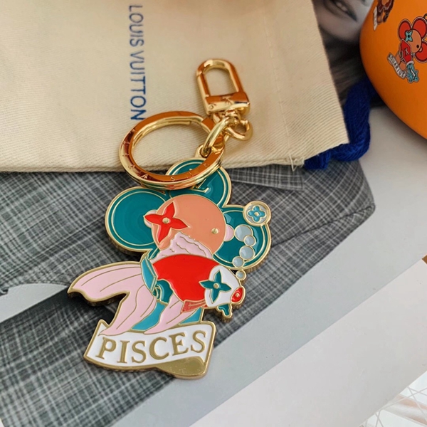 ブランドキーホルダー背面デザイン